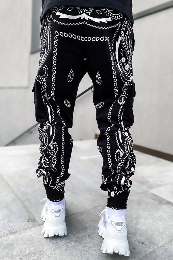 On My Blood Paisley Printed Cargo Pant – flyingboom